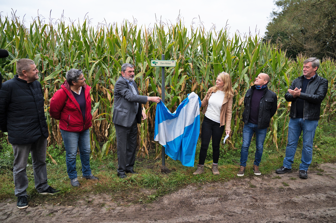 Feestelijke onthulling naambordjes - Dag van de Trage Weg Malle